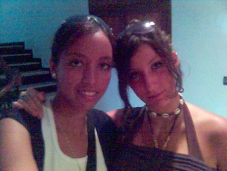 Ma CoUsiNe MaiS surTouT Ma MeiLLeure aMiE